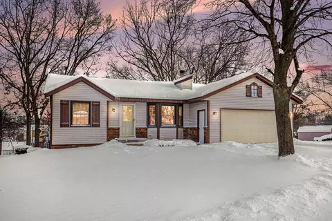 3450 Auburn Ave NE, Grand Rapids, MI 49525