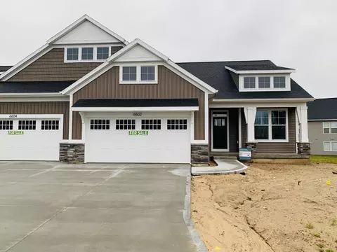 6602 Timber Crest Dr NE #53, Rockford, MI 49341