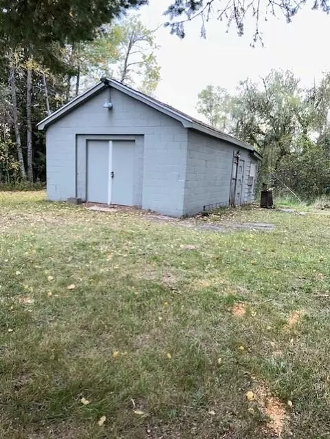 2503 N Sharboneau Rd, Lincoln, MI 48742