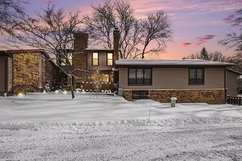 2596 Knightsbridge Rd SE #76, Grand Rapids, MI 49546