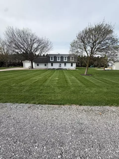 3459 44th St, Hamilton, MI 49419