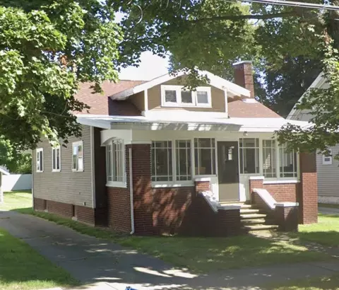 130 W Pearl St, Coldwater, MI 49036