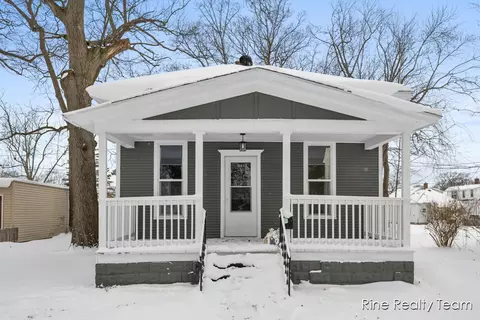 1471 Leahy St, Muskegon, MI 49442