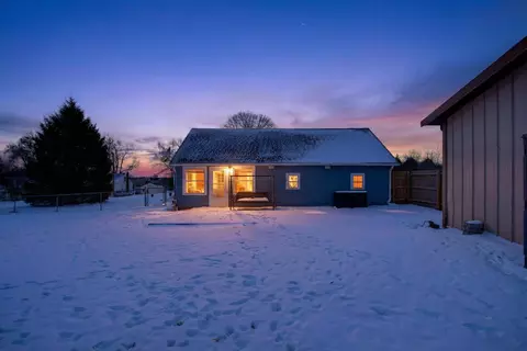 424 Peacock Walk, Jackson, MI 49202 photo 5