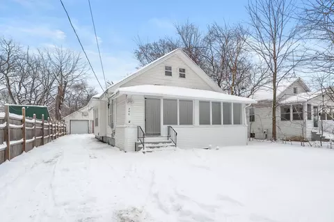 546 Washburn Ave, Kalamazoo, MI 49048