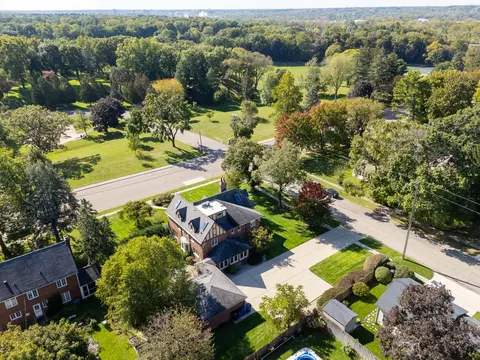 405 Park Ave, Parchment, MI 49004 photo 56