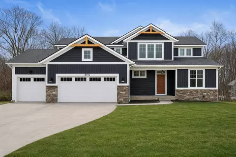 8774 Patterson Ave SE, Caledonia, MI 49316