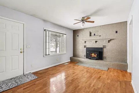 120 Plum St, Constantine, MI 49042 photo 3