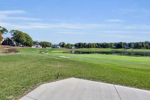 9428 Stonebridge Dr #11, Canadian Lakes, MI 49346