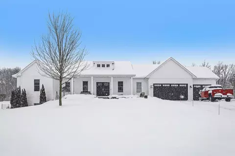 5956 Hidden Oak Ave, Richland, MI 49083