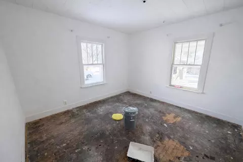 Bedroom - 508 S Constantine St, Three Rivers, MI 49093 photo 2 of 2