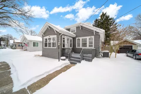 600 Seventh St, Jackson, MI 49203 photo 2