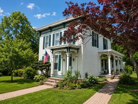 427 S Main, Cedar Springs, MI 49319