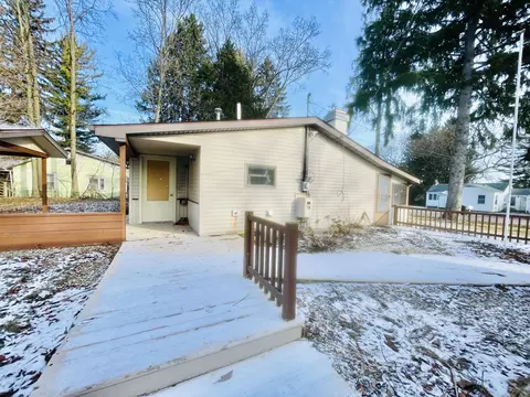 Other - 242 Kenneth St, Jackson, MI 49201 photo 3 of 5
