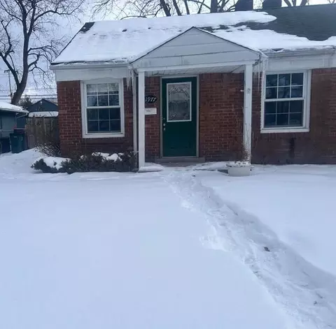 1977 Princeton Rd, Berkley, MI 48072