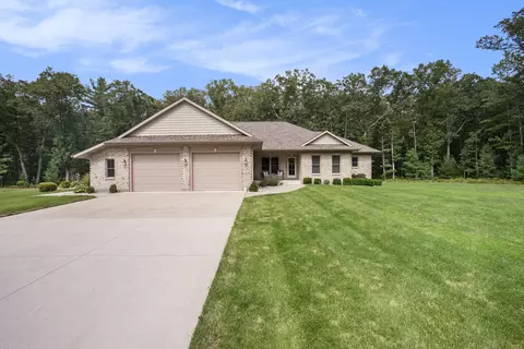 5928 Heights Ravenna Rd, Fruitport, MI 49415