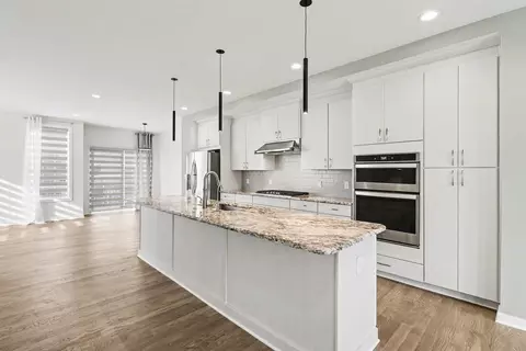 Kitchen - 2824 Ridington Rd, Ann Arbor, MI 48105 photo 2 of 3
