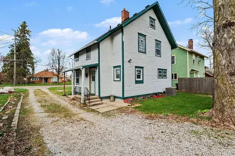 Exterior - 709 Griswold St, Jackson, MI 49203 photo 3 of 5