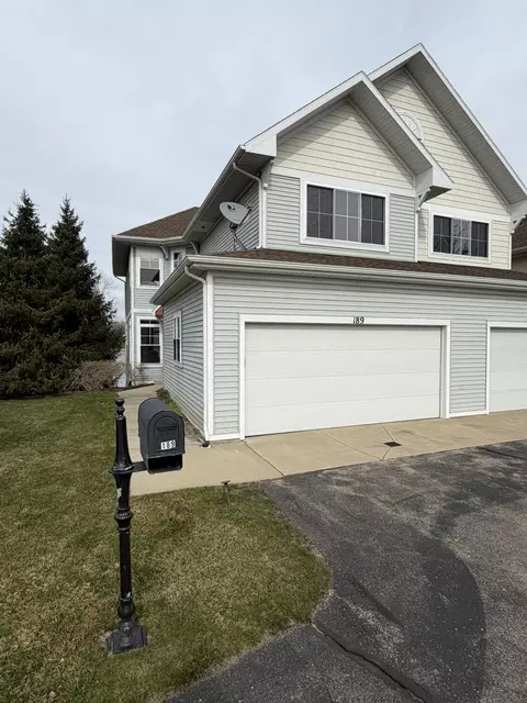 189 Mill Pond Dr #7, Middleville, MI 49333