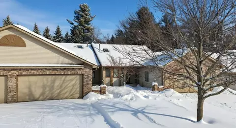 2225 Aimie Ave SW, Byron Center, MI 49315