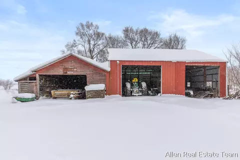 Other - 1224 102nd Ave, Plainwell, MI 49080 photo 7 of 11