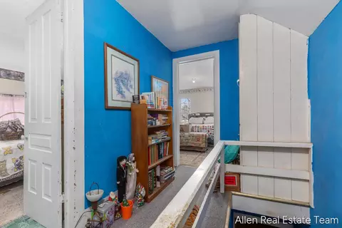 Entry Way - 1224 102nd Ave, Plainwell, MI 49080 photo 1 of 2