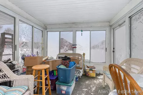 Exterior - 1224 102nd Ave, Plainwell, MI 49080 photo 3 of 5