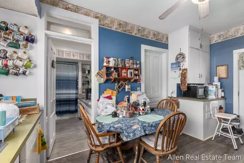 Dining - 1224 102nd Ave, Plainwell, MI 49080 photo 4 of 4