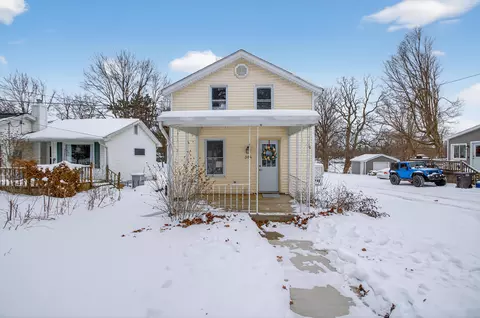 304 Marshall St, Brooklyn, MI 49230