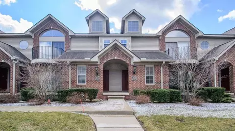2968 Signature Blvd, Ann Arbor, MI 48103