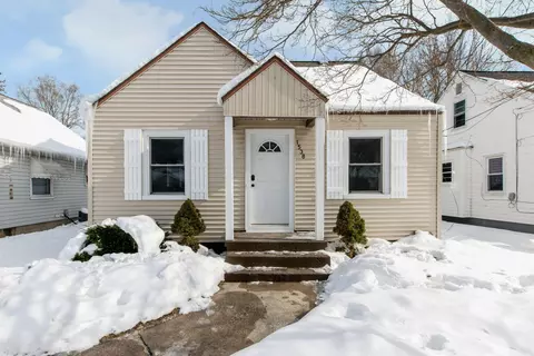 1538 Powers Ave NW, Grand Rapids, MI 49504