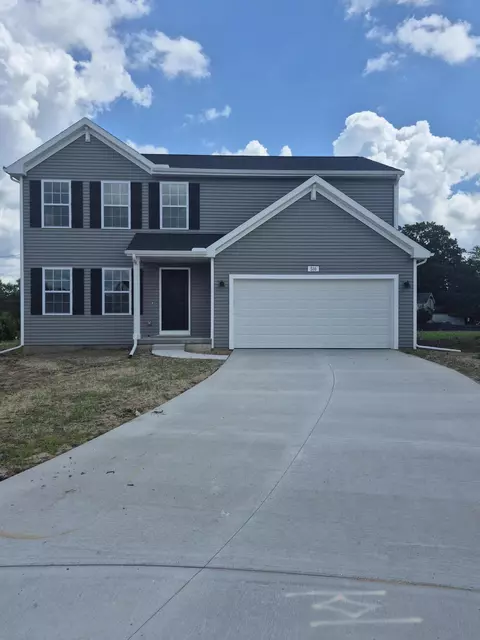 510 Snow Pine Ct NE, Cedar Springs, MI 49319