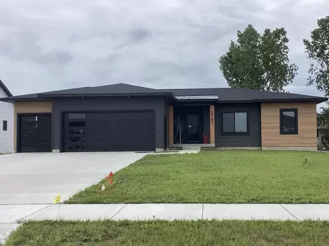 3751 Teton Dr, Hudsonville, MI 49426