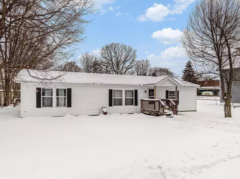 214 E Arbor St, Marcellus, MI 49067 photo 3