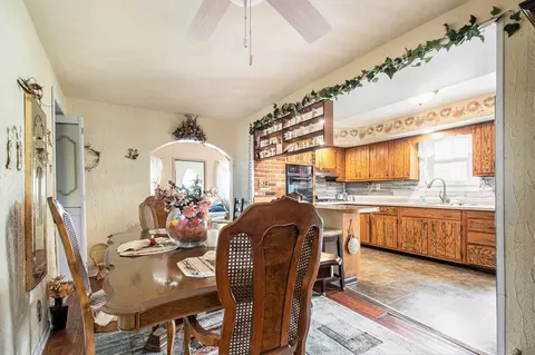 217 W State St, Cassopolis, MI 49031 photo 9