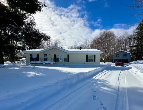 3131 S 164th Ave, Hesperia, MI 49421