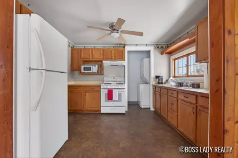 204 S Grove St, Stanton, MI 48888 photo 14