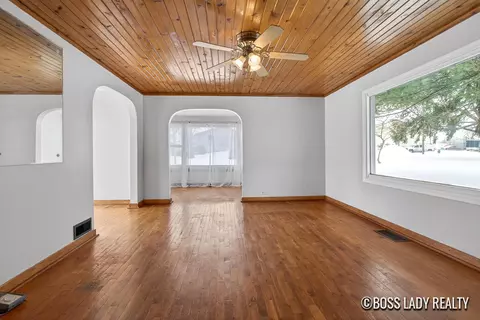 204 S Grove St, Stanton, MI 48888 photo 7