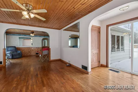 204 S Grove St, Stanton, MI 48888 photo 11