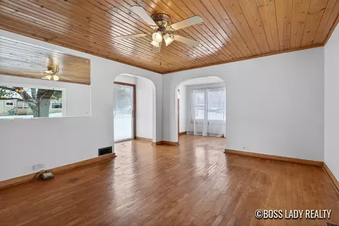 204 S Grove St, Stanton, MI 48888 photo 9