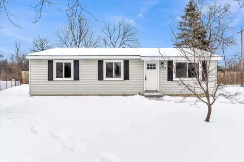 12 Faust Ct, Ann Arbor, MI 48108