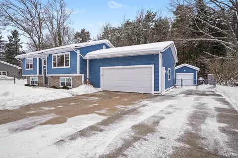 5077 Melmax St, Norton Shores, MI 49441