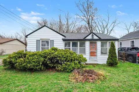 2484 Lincoln St, Muskegon, MI 49441