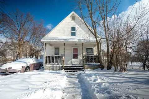 734 N Martin Luther King Jr Blvd, Lansing, MI 48915