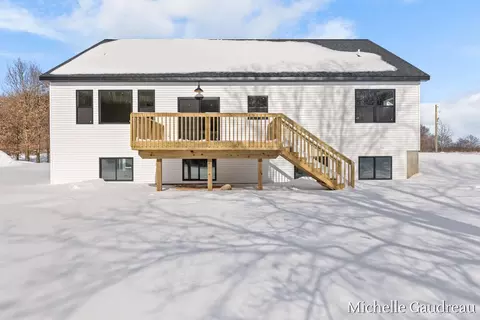 Exterior - 3591 Leaf Ln, Freeport, MI 49325 photo 8 of 8
