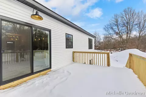 Exterior - 3591 Leaf Ln, Freeport, MI 49325 photo 6 of 8