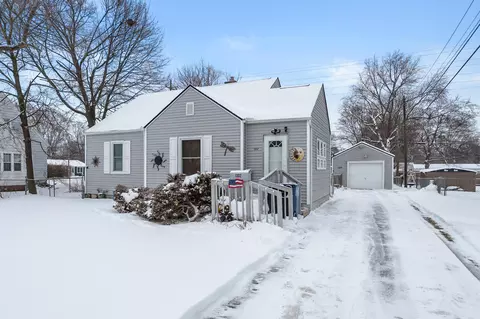 1332 W Highland Blvd, Battle Creek, MI 49015