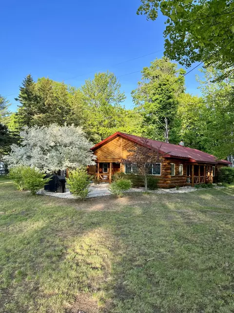 6360 Little Twin Lake Rd NE, Mancelona, MI 49659
