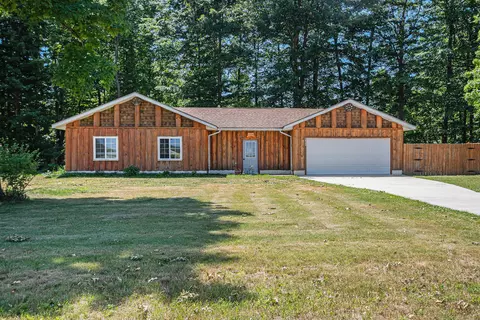 3933 W Harrison Rd, Hart, MI 49420