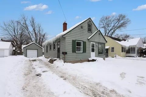 116 Honeoye St SW, Wyoming, MI 49548
